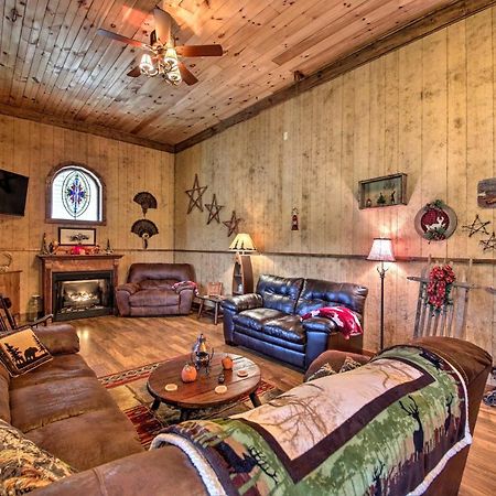 The Bovard Lodge Rustic Cabin Near Ohio River! Florence Buitenkant foto
